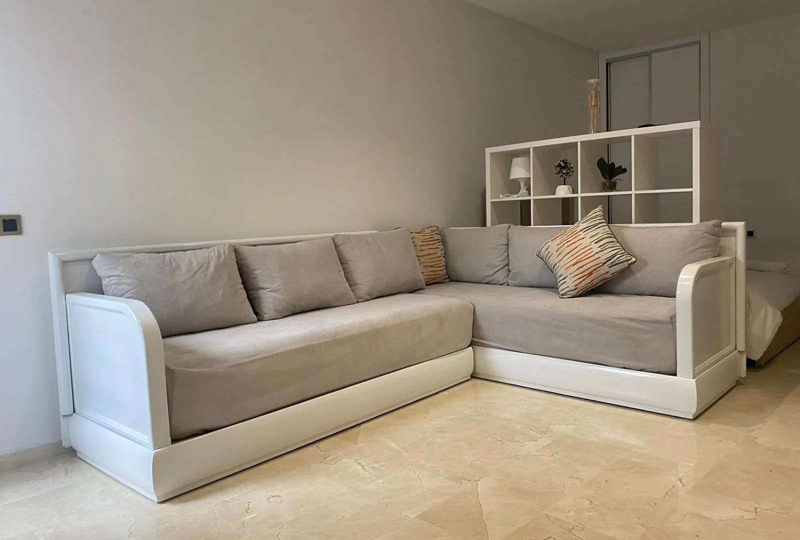 Quiet Top-Floor Studio By Med Faculty & Tram Lines Casablanca Morocco
